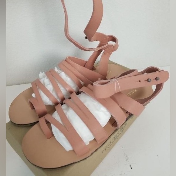 Musse & Cloud Womens Valery Leather Gladiator Pink Flat Leather Sandal Sz 40 - Picture 3 of 6